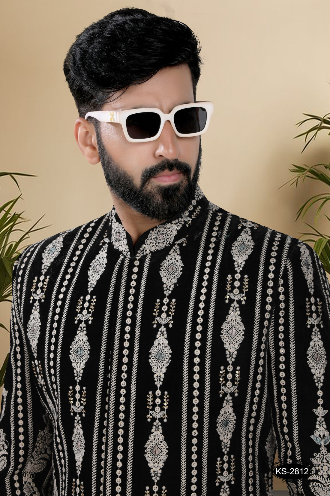 BLACK-BASE SHERWANI SET WITH THREAD EMBROIDERY ALL-OVER & HEAVY PANEL