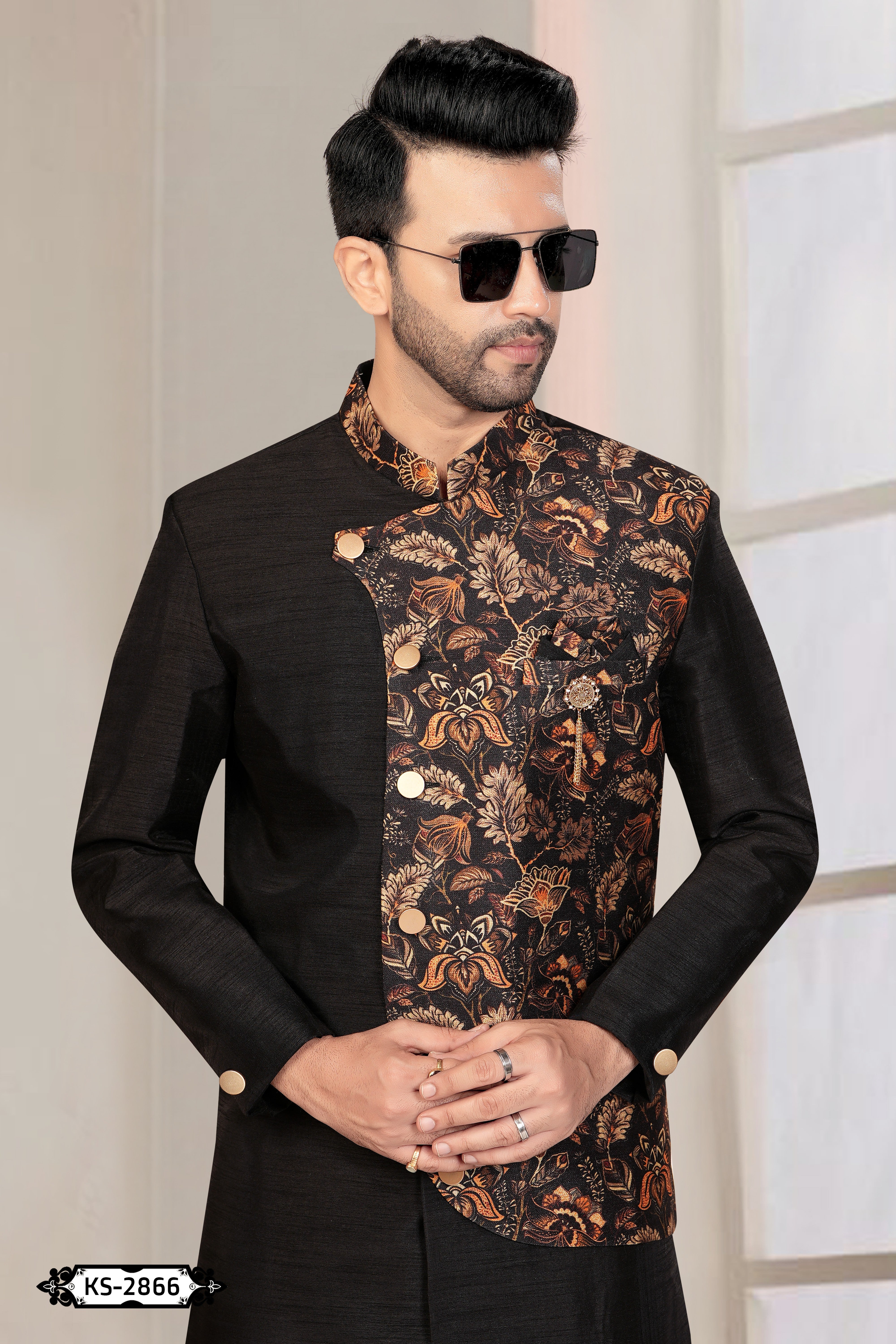 BLACK TONE INDO-WESTERN SET IN UNIQUE PATTERN FOR EVERY OCCASIONS