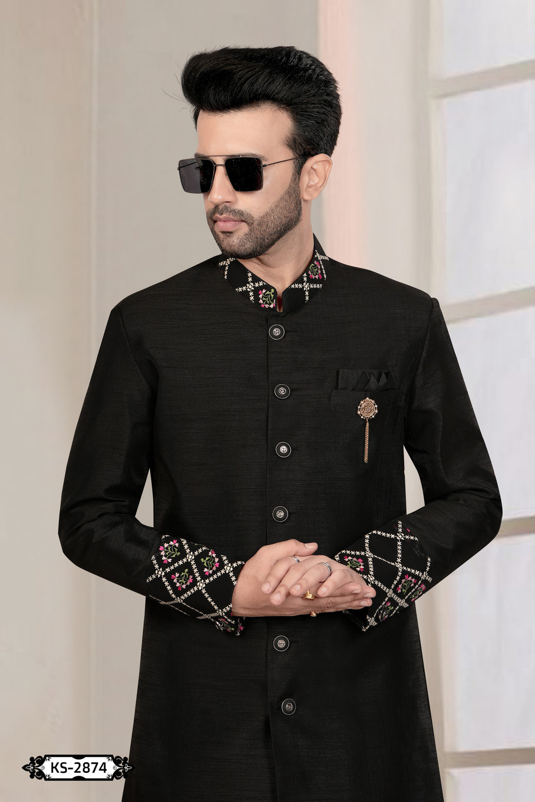 BLACK TONE INDO-WESTERN SET WITH DESIGNER PATTA FOR EVERY OCCASIONS