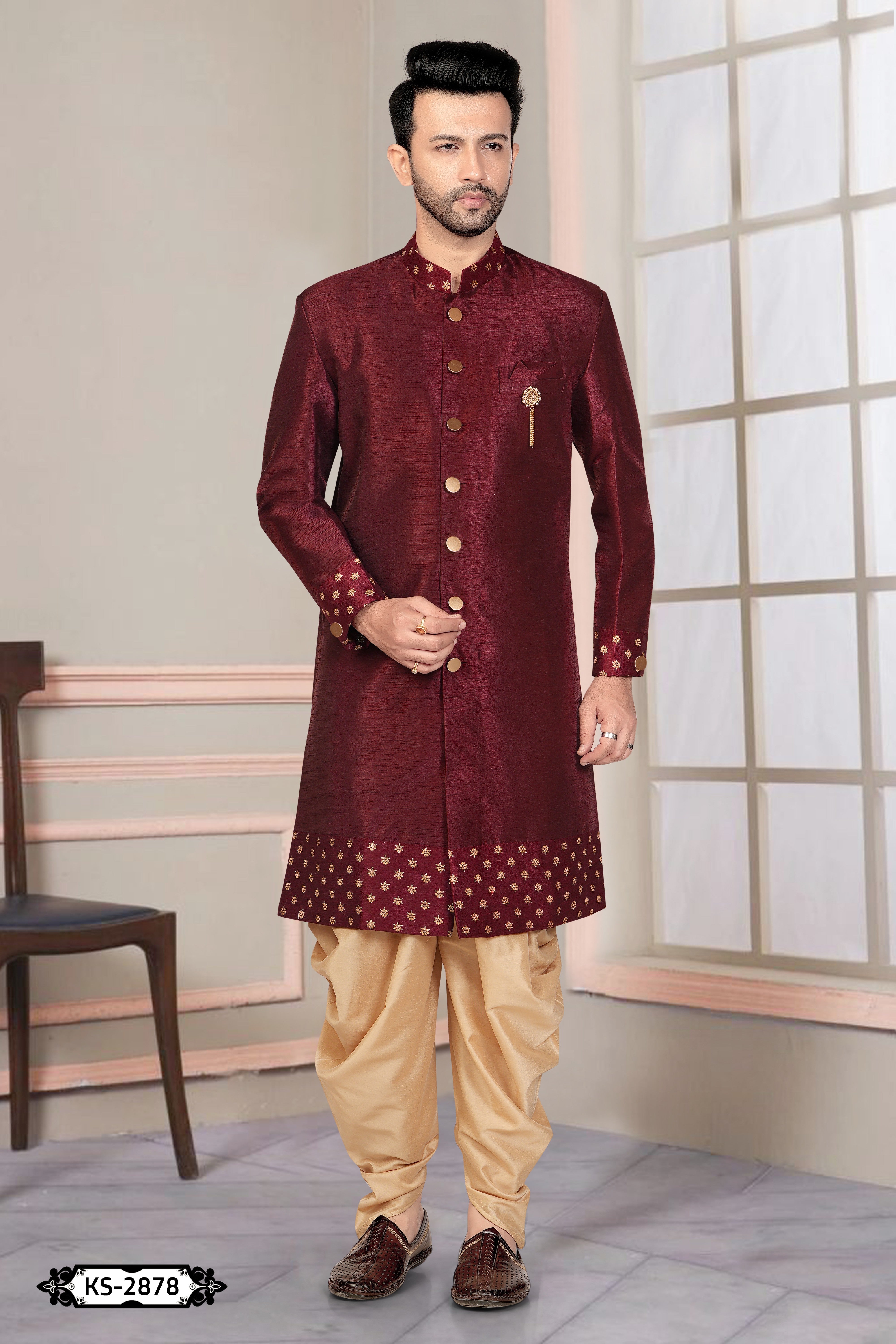 INDO-WESTERN SET IN MAROON HUE WITH DESIGNER PATTA FOR EVERY OCCASIONS