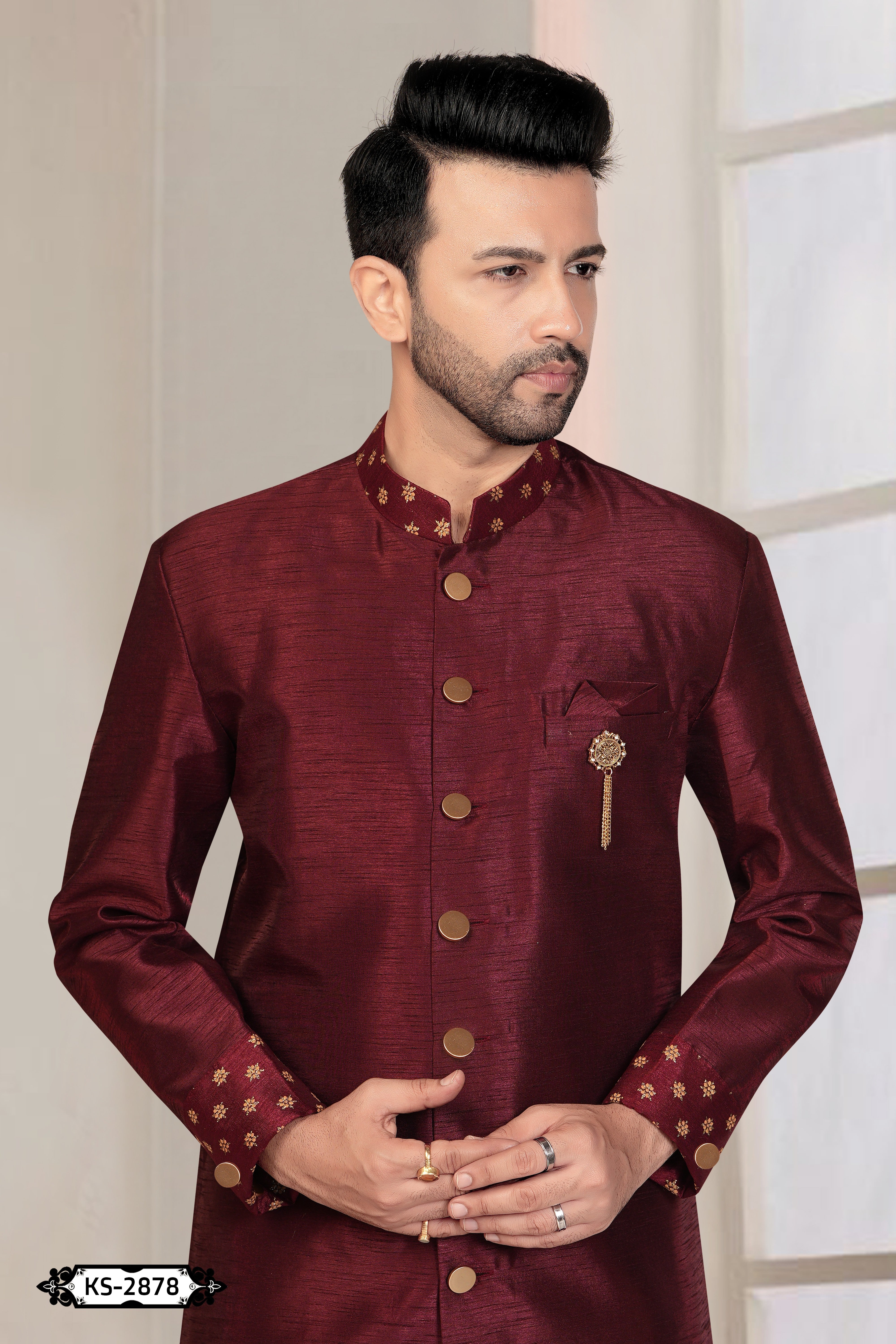INDO-WESTERN SET IN MAROON HUE WITH DESIGNER PATTA FOR EVERY OCCASIONS