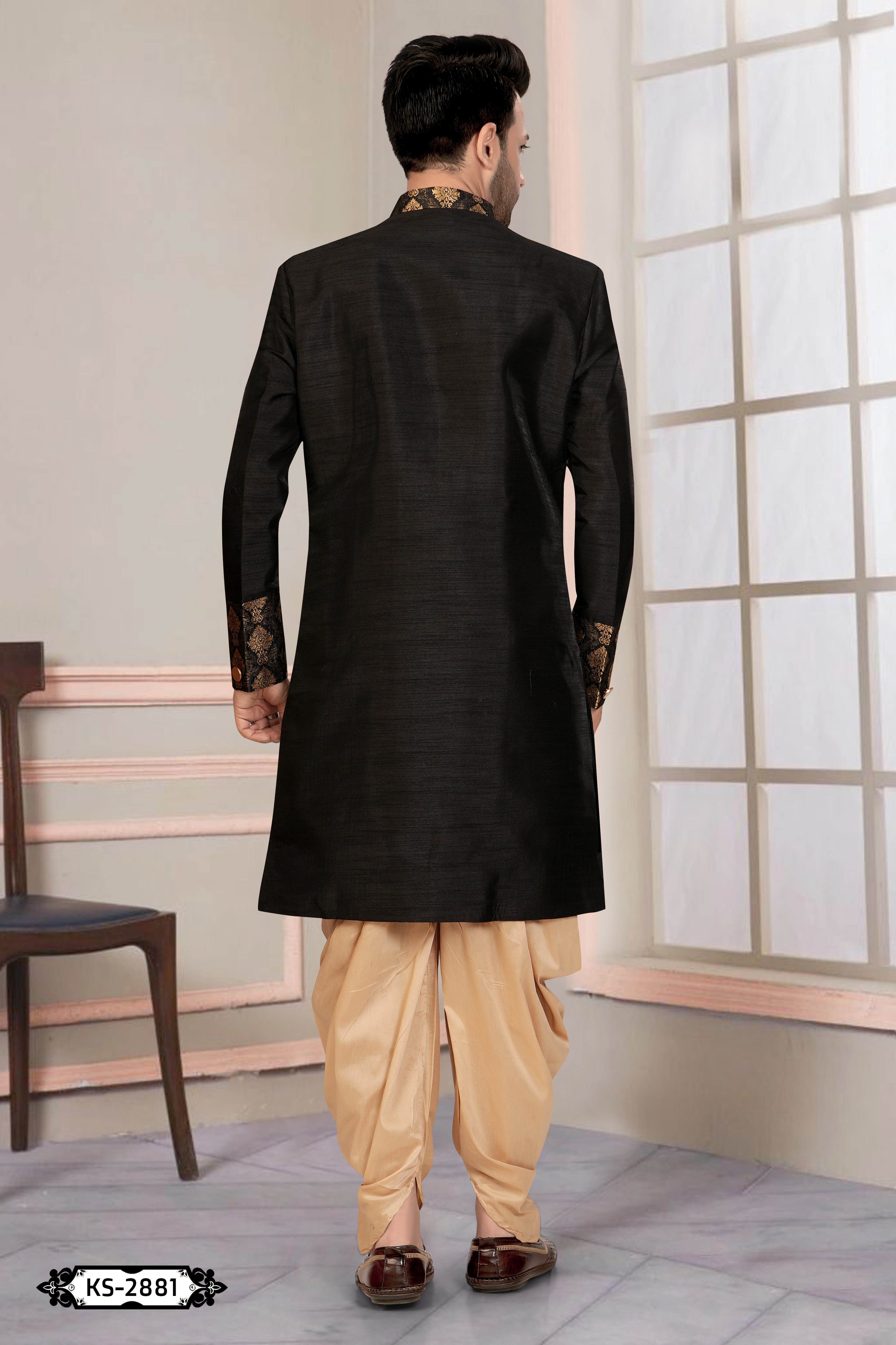 BLACK HUE INDO-WESTERN SET WITH DESIGNER PATTA FOR EVERY OCCASIONS