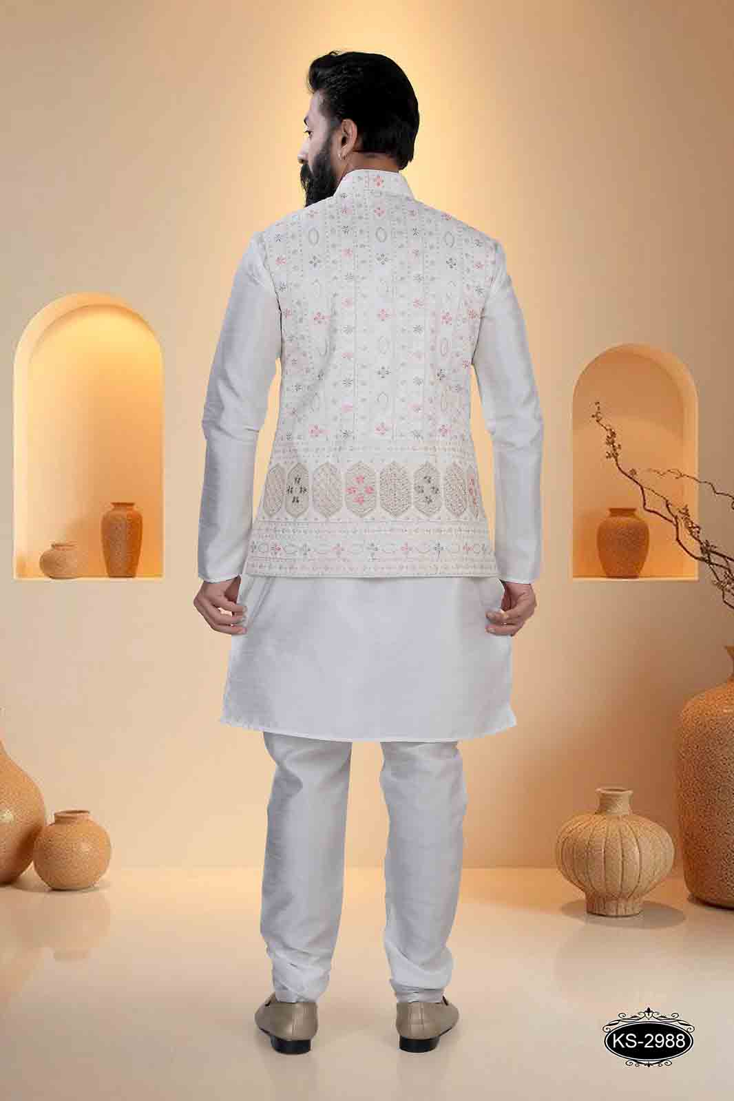 ONLY JACKET IN HEAVY THREAD WORK WITH PANEL EMBROIDERY FOR EVERY OCCASIONAL EVE
