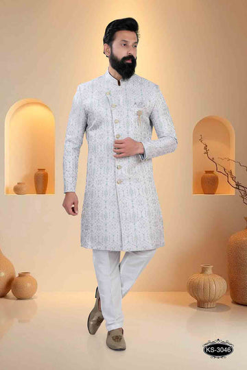INDO-WESTERN SET IN WHITE-BASE WITH UNIQUE PATTERN