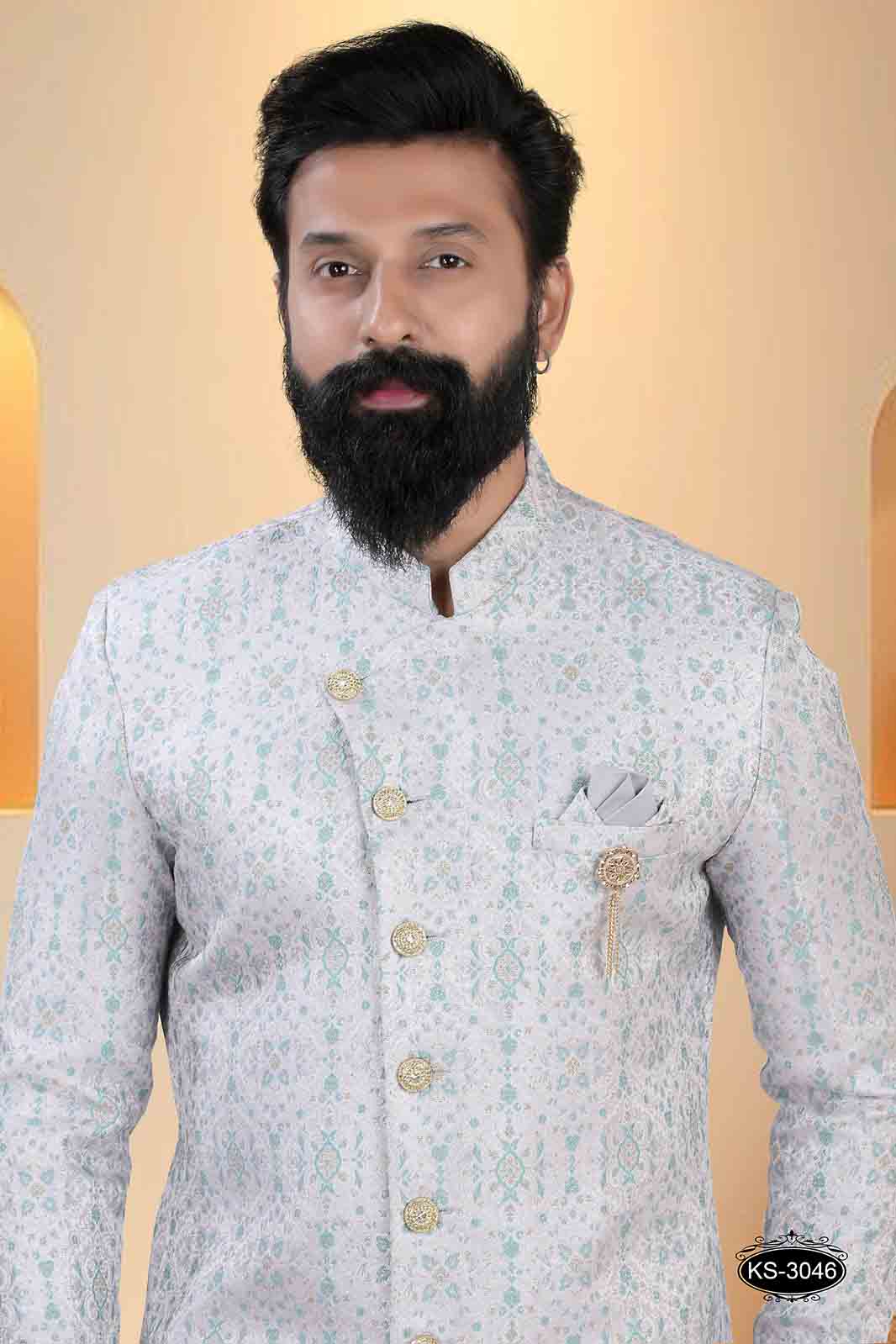 INDO-WESTERN SET IN WHITE-BASE WITH UNIQUE PATTERN