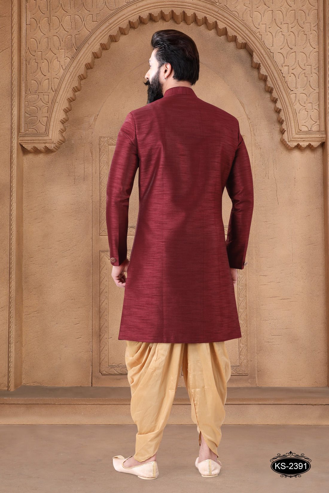 INDO-WESTERN SET IN MAROON TONE IN UNIQUE STYLE