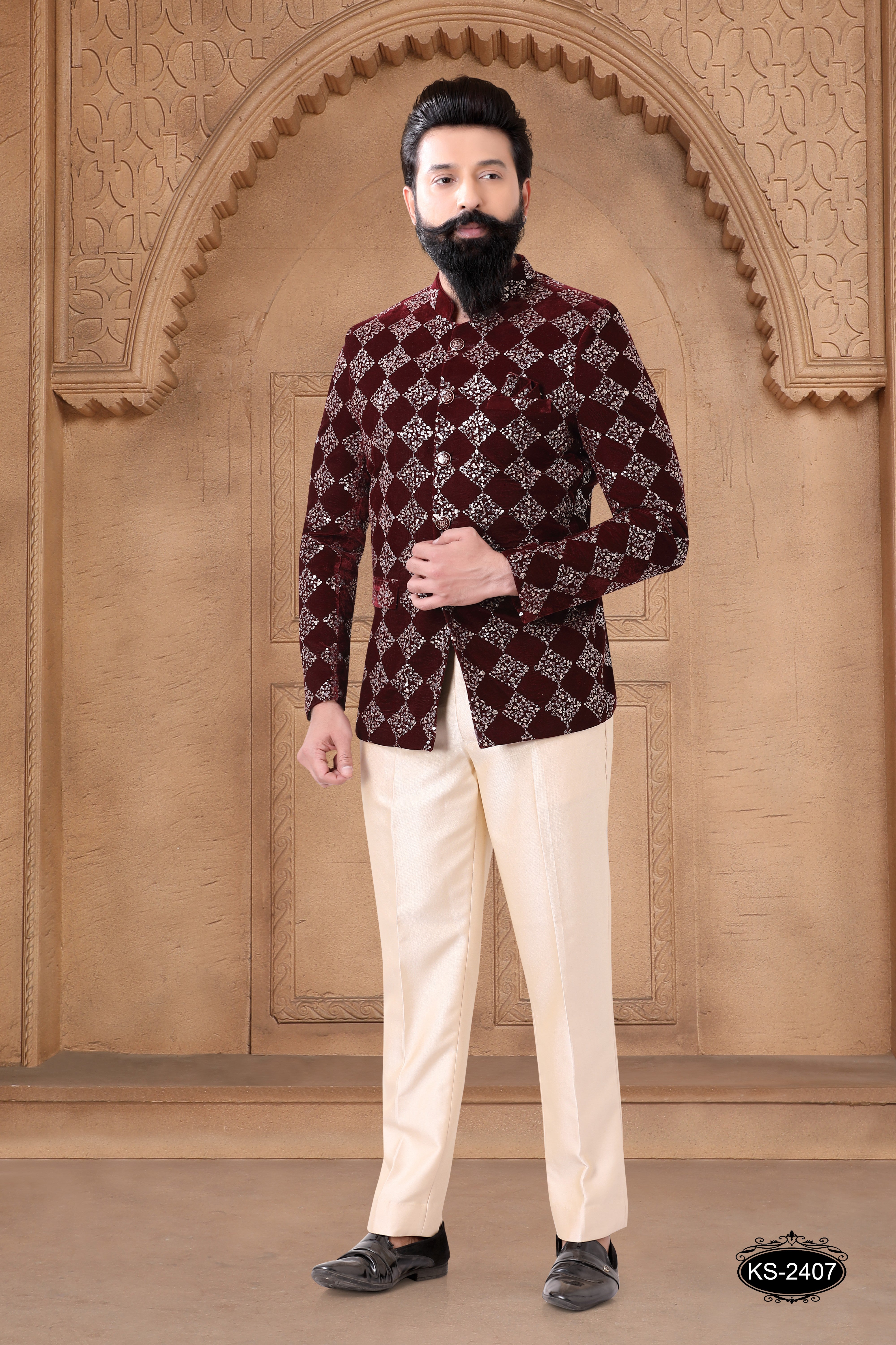 MAROON VELVET BANDHGALA SET WITH THREAD EMBROIDERY