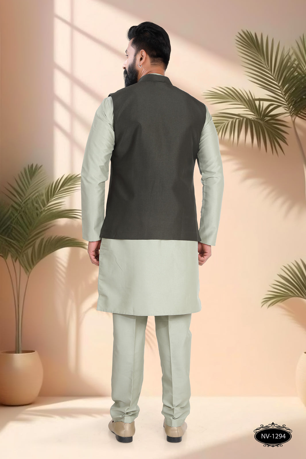 GREEN OPEN-STYLE JACKET FOR NAVRATRI