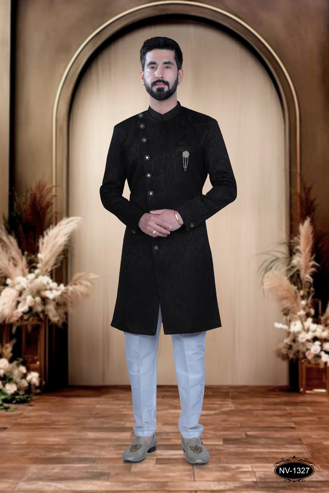 BLACK TONE INDO-WESTERN SET WITH SELF-DESIGN & UNIQUE PATTERN